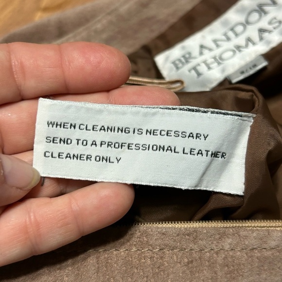 Vintage Brandon Thomas Tan A-line 100% leather with liner skirt - Picture 7 of 7